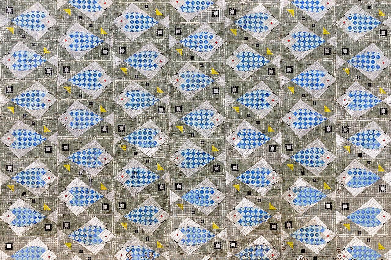 Gemusterte Mosaikfliesen