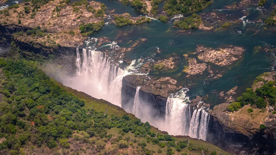 Luftaufnahme der Victoriafälle in Simbabwe